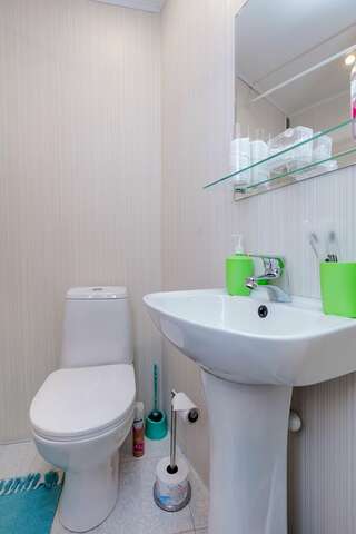 Хостел Какаду Хабаровск 2-местный номер  со своим санузлом - Первая категория-5