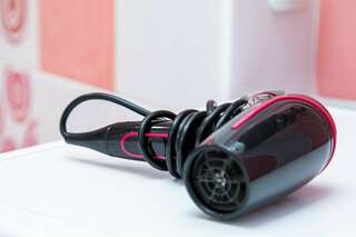 Хостел Какаду Хабаровск Жилая комната с раздельными кроватями  в 3-х  комнатной квартире,  общим санузлом и кухней Ш10-24 (3)-11