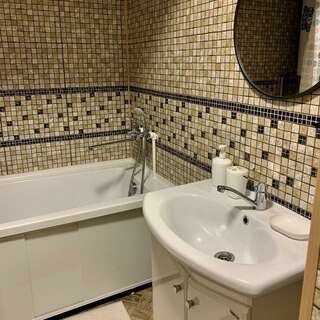 Хостел Какаду Хабаровск 2-местный стандарт с собственным с/у-8