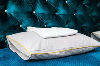 Хостел Какаду Хабаровск Жилая комната с двухспальной кроватью в 3-х квартире с общим санузлом и кухней Ш10-24 (1-2)-3