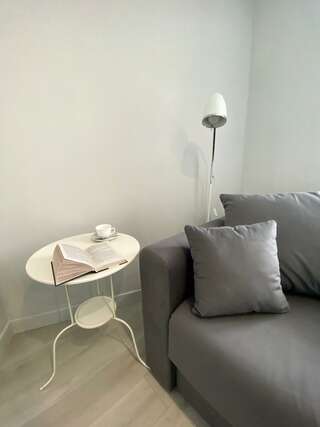 Хостел Какаду Хабаровск 8-местный мужской номер "Lime" Пятая категория-11