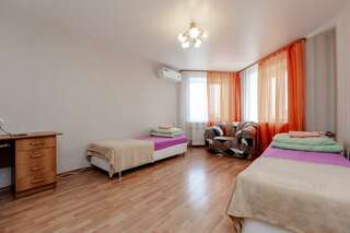 Хостел Какаду Хабаровск Двухкомнатная квартира С19-105-4