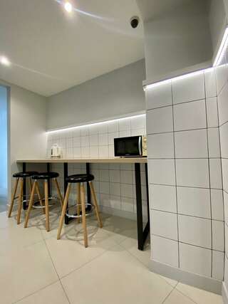 Хостел Какаду Хабаровск 14-местный мужской номер "Green" Пятая категория-11