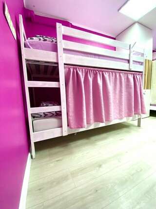 Хостел Какаду Хабаровск 8-местный женский номер "Violet" Четвертая категория-2