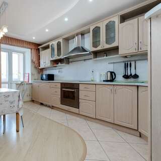 Хостел Какаду Хабаровск Жилая комната в 3-комнатной квартире Ш10-103-19