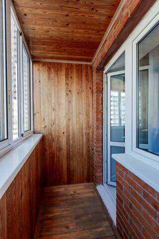 Хостел Какаду Хабаровск 2-комнатные апартаменты стандарт с 2 односпальными и 1 двуспальной кроватью-21