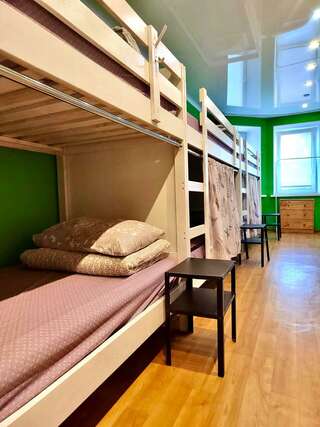 Хостел Какаду Хабаровск Кровать в общем мужском номере-8