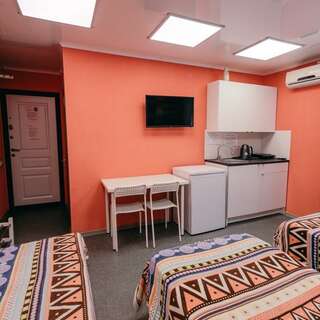 Хостел Какаду Хабаровск 2-местный стандарт с кухней (общий с/у)-10