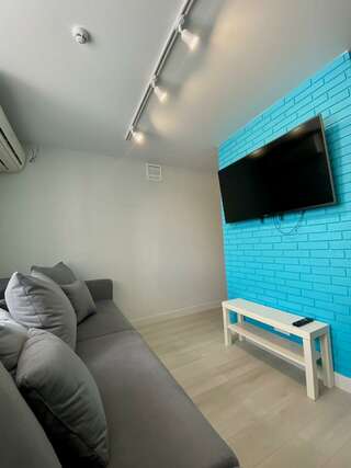 Хостел Какаду Хабаровск 4-местный мужской номер со общим санузлом Coral Пятая категория-10